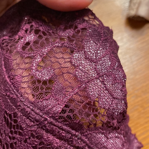 Paramour 2 pack. Beige underwire, lightly lined racerback & wine iridesc… - Picture 12 of 15